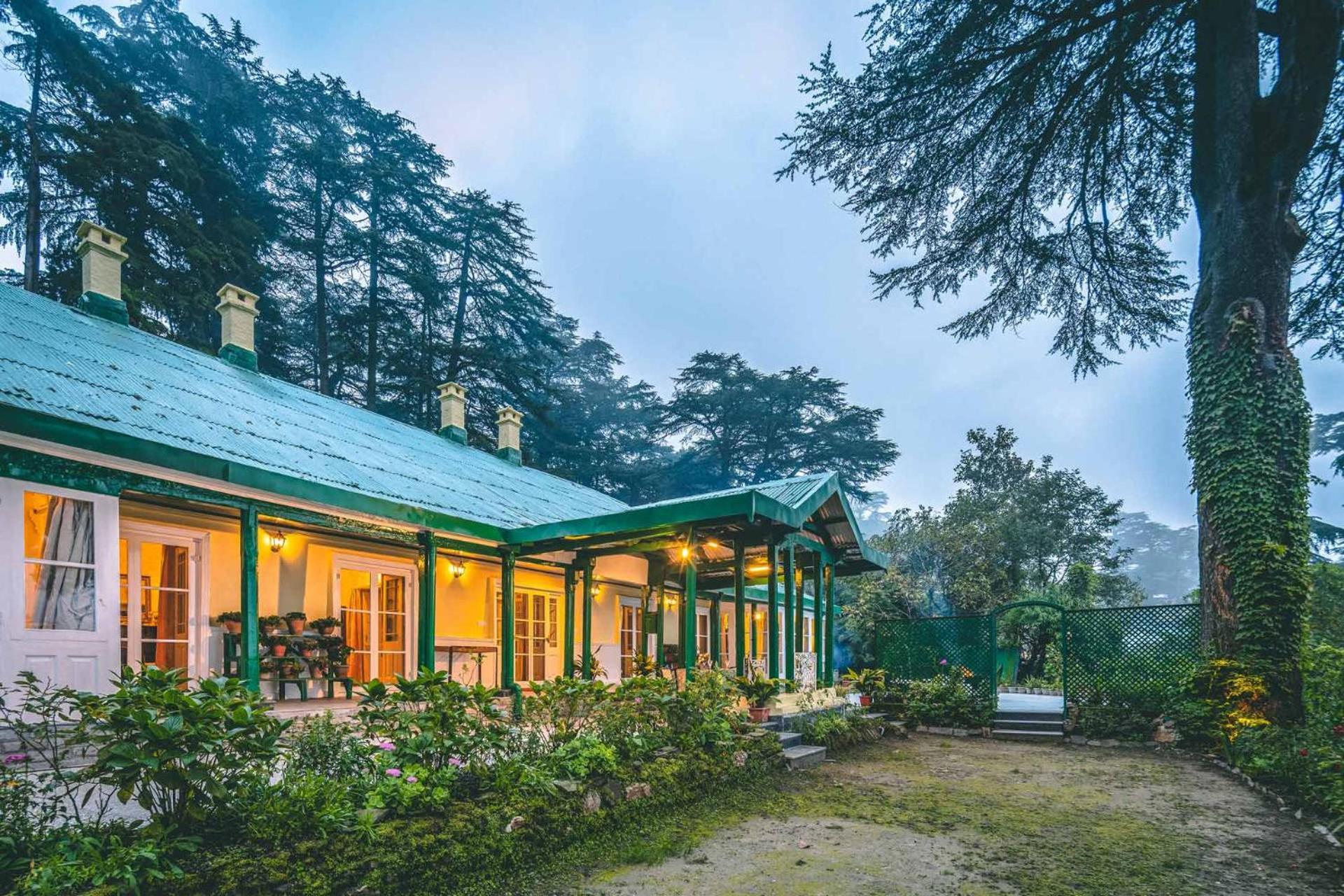Stayvista At Rose Cottage - Bonfire & Scenic View Shimla Eksteriør bilde