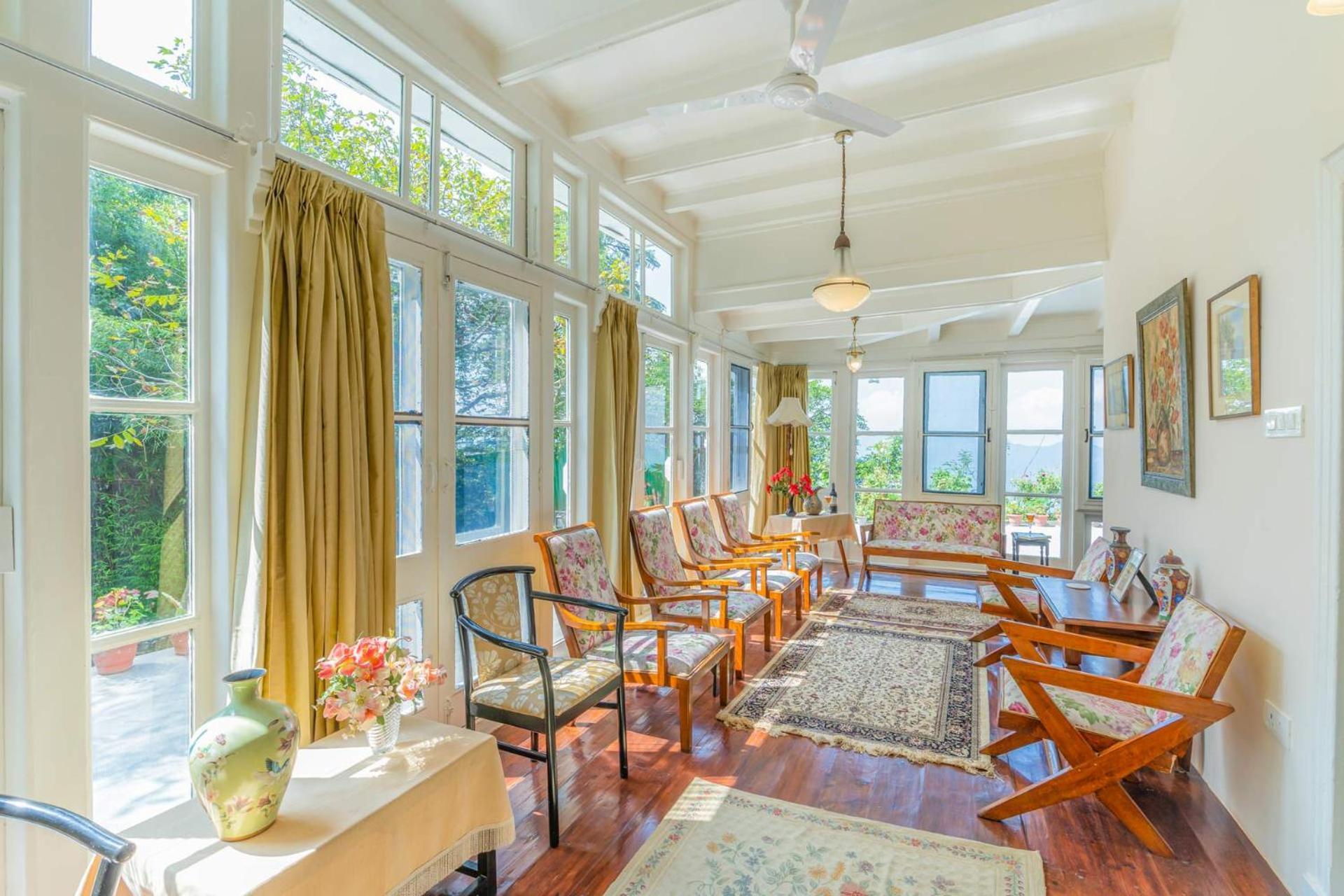 Stayvista At Rose Cottage - Bonfire & Scenic View Shimla Eksteriør bilde